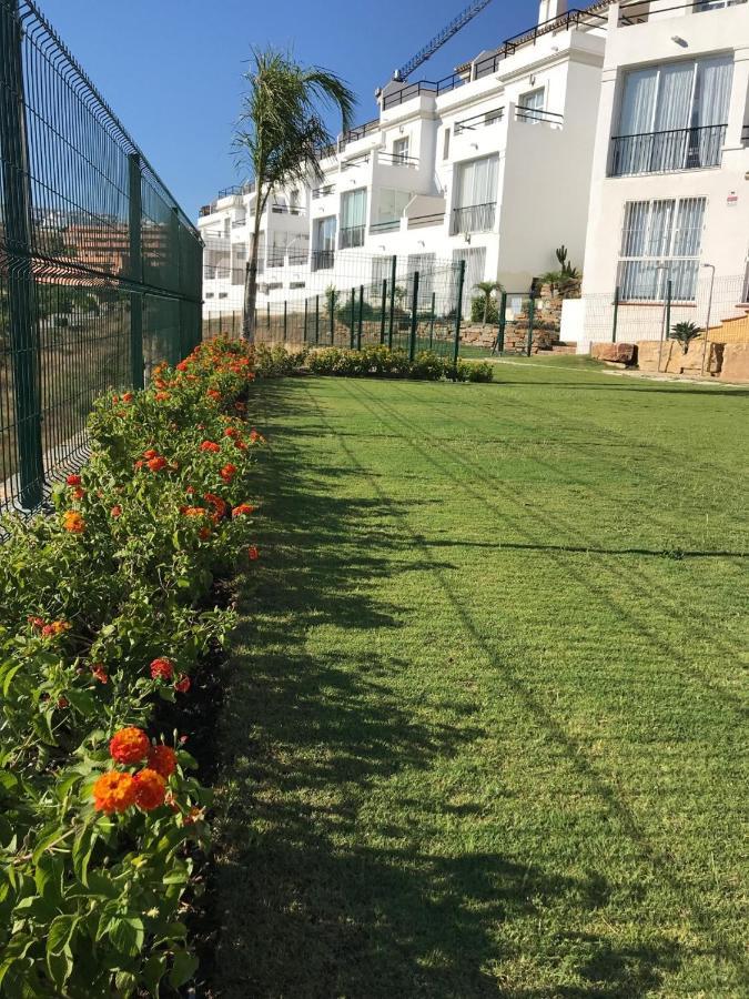 Villa Townhouse With Spectacular Views Of Gibraltar *