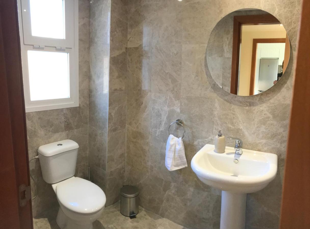 Townhouse With Spectacular Views Of Gibraltar * Manilva