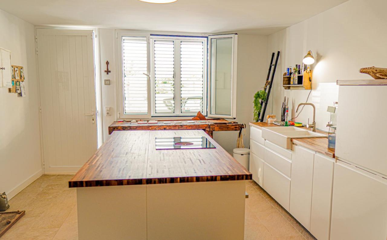 Beachfront Haus In The Heart Of Apartament *